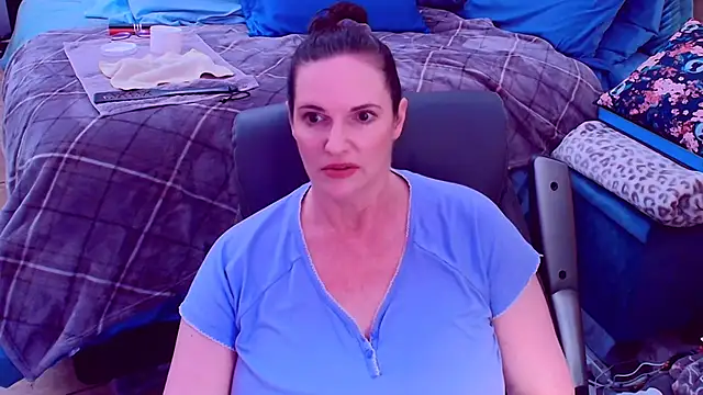 ninajaymes online show from July 23, 2026, 1:58 am