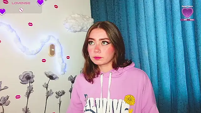 MilaFyre online show from September 20, 2025, 5:14 pm