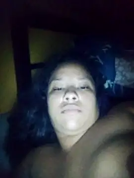 Snapshot of EAAM1@xh chatting on February 19, 2026, 4:19 am EAAM1xh online show from February 19, 2026, 4:19 am