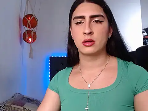 lola diez online show from March 12, 2026, 8:37 pm