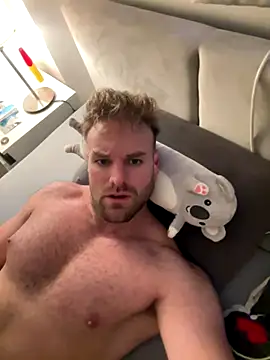 Snapshot of TheKevinboy chatting on October 19, 2025, 4:57 am TheKevinboy online show from October 19, 2025, 4:57 am