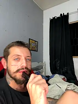 Luccaskonig online show from November 21, 2025, 3:16 am