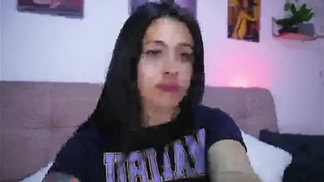 SophiieCumsx online show from May 23, 2026, 3:23 am