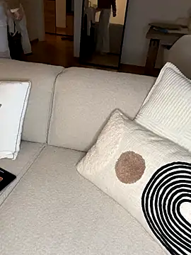 SophiiaStarr online show from October 8, 2025, 5:54 pm