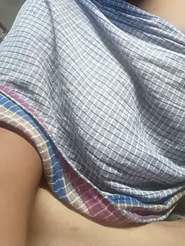 riyaroy134  online show from September 19, 2025, 8:38 am