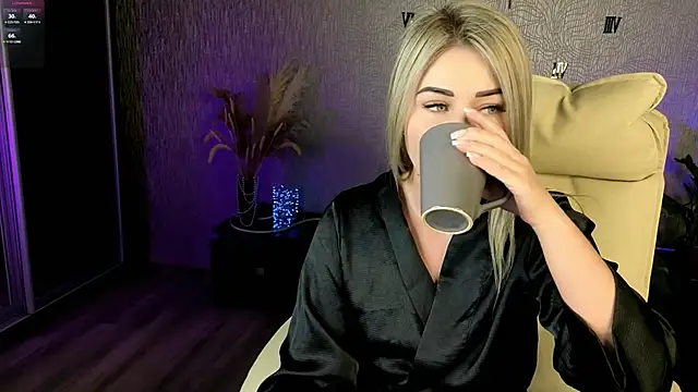 NikkiiStill online show from February 23, 2026, 1:03 am