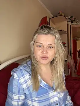 Nayvessa online show from November 29, 2025, 6:55 pm