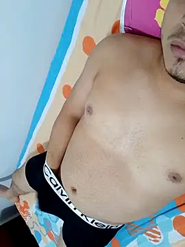 Snapshot of Alexboy022025 chatting on October 10, 2025, 4:11 am Alexboy022025 online show from October 10, 2025, 4:11 am