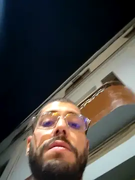 DanteWinter online show from April 14, 2026, 3:12 am