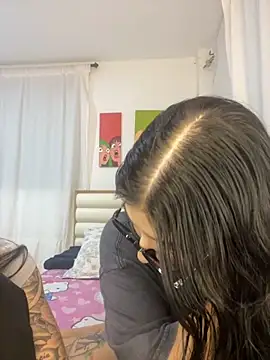 Sweet and Rous0 online show from October 2, 2025, 4:19 am