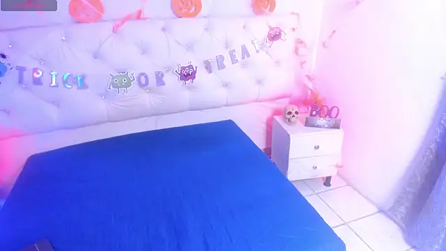 Ambeer fox  online show from October 30, 2025, 8:31 pm