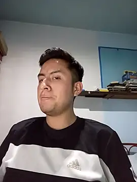 aczinovelez342 online show from October 12, 2025, 12:09 am