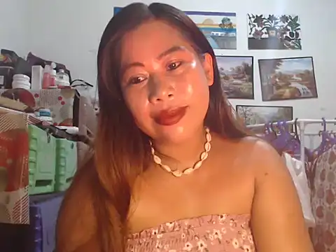 Snapshot of filipina_beauty chatting on October 7, 2025, 7:00 pm filipina beauty online show from October 7, 2025, 7:00 pm