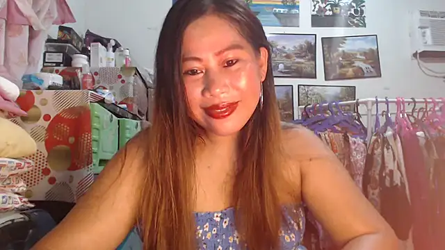Snapshot of filipina_beauty chatting on October 18, 2025, 5:25 pm filipina beauty online show from October 18, 2025, 5:25 pm