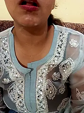 Snapshot of Sexiest_Nataliya chatting on October 3, 2025, 6:21 am Sexiest Nataliya online show from October 3, 2025, 6:21 am