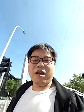 Snapshot of _KaiXin_ chatting on October 14, 2025, 3:40 am KaiXin online show from October 14, 2025, 3:40 am