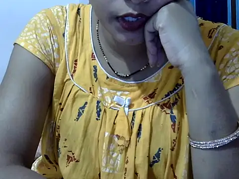 Snapshot of dreamgirl20262 chatting on October 18, 2025, 1:45 pm dreamgirl20262 online show from October 18, 2025, 1:45 pm