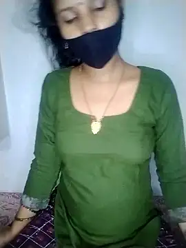 Komal-Rajput online show from October 31, 2025, 6:20 pm