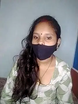 Komal-Rajput online show from November 7, 2025, 4:51 pm