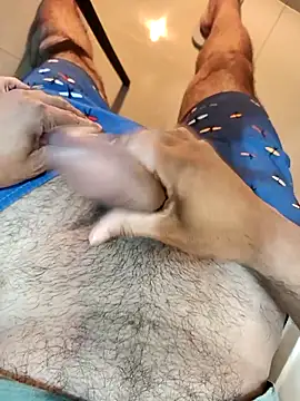 Gallo001 online show from February 9, 2026, 2:48 am