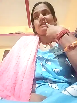 Snapshot of Hot-kal93 chatting on November 3, 2025, 8:43 pm Hot-kal93 online show from November 3, 2025, 8:43 pm