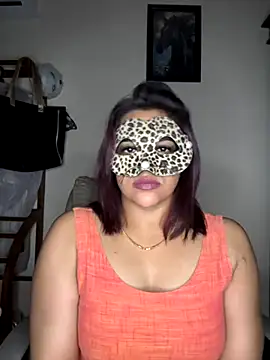 SLNatasha online show from November 30, 2025, 11:47 am