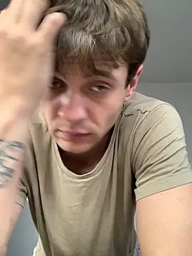 Snapshot of Kit_Kat01 chatting on October 26, 2025, 10:58 pm Kit Kat01 online show from October 26, 2025, 10:58 pm