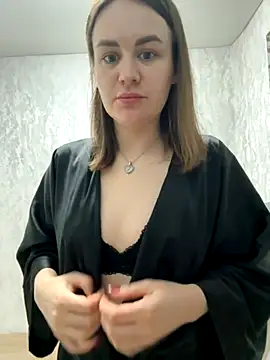 Snapshot of Risky-Flower chatting on September 23, 2025, 6:11 pm Risky-Flower online show from September 23, 2025, 6:11 pm