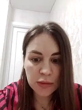 Snapshot of Risky-Flower chatting on October 13, 2025, 5:35 pm Risky-Flower online show from October 13, 2025, 5:35 pm