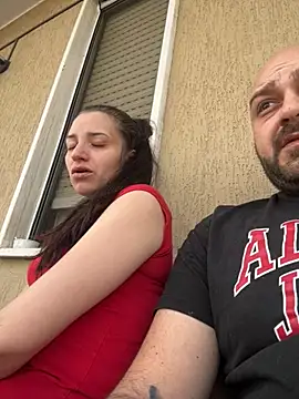 Maialona78 online show from April 15, 2026, 6:42 am