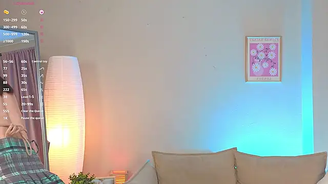 OliviaKis  online show from November 22, 2025, 7:18 am