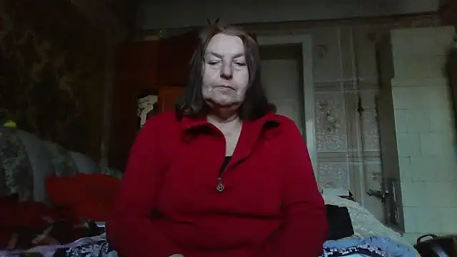 Snapshot of AnnaLive570 chatting on October 20, 2025, 7:20 am AnnaLive570 online show from October 20, 2025, 7:20 am