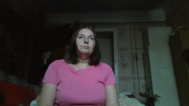 Snapshot of AnnaLive570 chatting on November 7, 2025, 11:10 am AnnaLive570 online show from November 7, 2025, 11:10 am