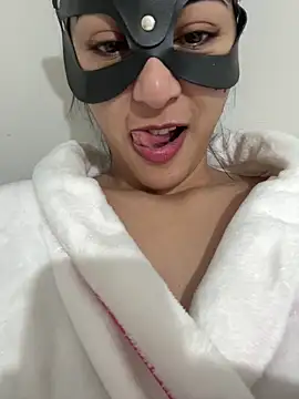 Indy black cat online show from June 28, 2026, 4:13 pm