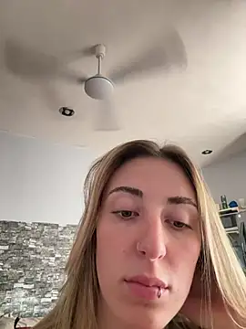 Snapshot of Sashailardi chatting on March 26, 2026, 5:07 pm Sashailardi online show from March 26, 2026, 5:07 pm