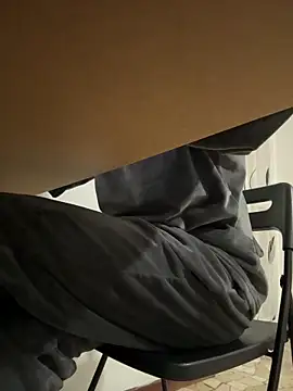 JJ 131 online show from December 13, 2025, 8:47 pm