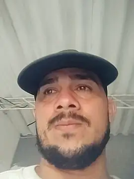 yeffito1 online show from February 6, 2026, 7:28 pm