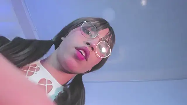 Nikkita Dragon online show from October 5, 2025, 10:18 pm