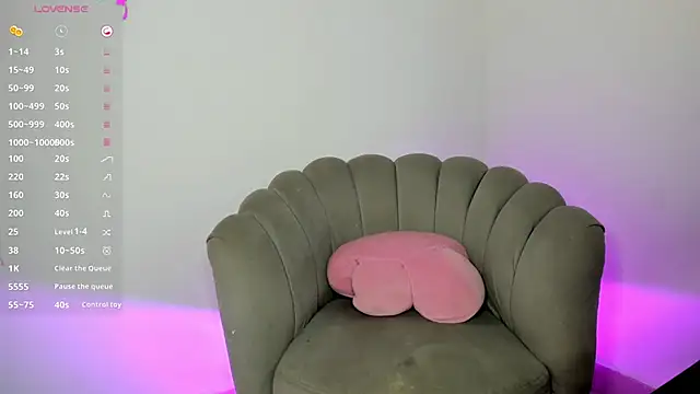 Snapshot of Samira_hatem chatting on October 11, 2025, 2:37 pm Samira hatem online show from October 11, 2025, 2:37 pm