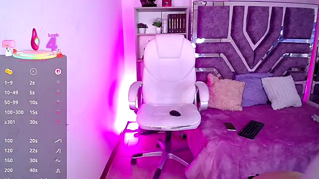 Eva Walker  online show from October 10, 2025, 6:45 am