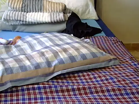 Snapshot of Playroom_queen chatting on November 9, 2025, 9:29 am Playroom queen online show from November 9, 2025, 9:29 am