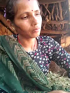 Snapshot of KIRTI12_HOT chatting on October 2, 2025, 6:31 am KIRTI12 HOT online show from October 2, 2025, 6:31 am