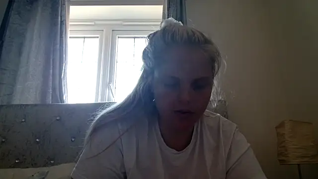 Snapshot of Dolliejayxx chatting on September 29, 2025, 9:14 am Dolliejayxx online show from September 29, 2025, 9:14 am