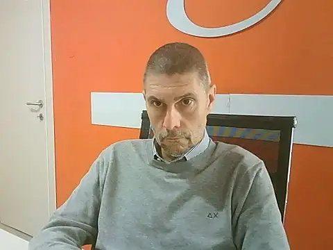 max79ve31 online show from November 12, 2025, 12:27 pm