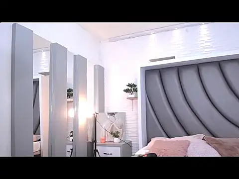 Snapshot of Luciana_Graay chatting on September 13, 2025, 11:10 am Luciana Graay online show from September 13, 2025, 11:10 am