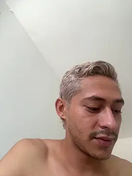 Boy hot- online show from March 5, 2026, 3:08 pm