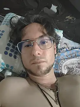 Snapshot of TamantaP chatting on August 1, 2026, 3:17 am TamantaP online show from August 1, 2026, 3:17 am