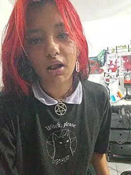 carolinerue online show from July 7, 2026, 7:09 am
