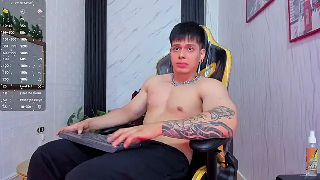 xKevyn online show from September 29, 2025, 12:32 pm