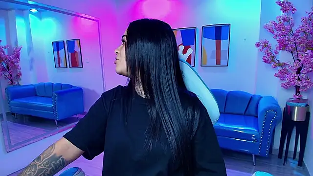 Black roseee online show from March 14, 2026, 4:07 am